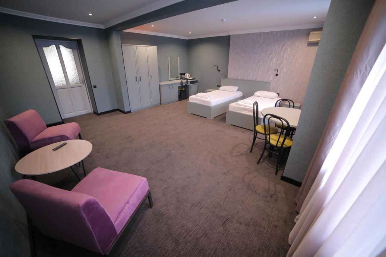 Olympica Hotel الماتي المظهر الخارجي الصورة